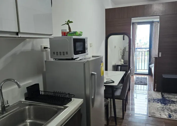 Aparthotel Air Residences Makati