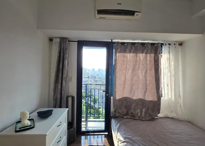 Air Residences Makati Aparthotel